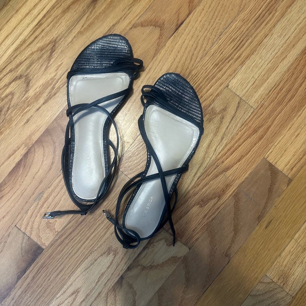 Via Spiga Black Minimalist Sandals
